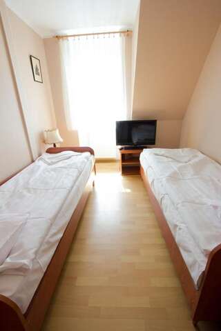 Отели типа «постель и завтрак» Pensjonat Perła Wisełka Виселка Двухместный номер с 1 кроватью или 2 отдельными кроватями-1